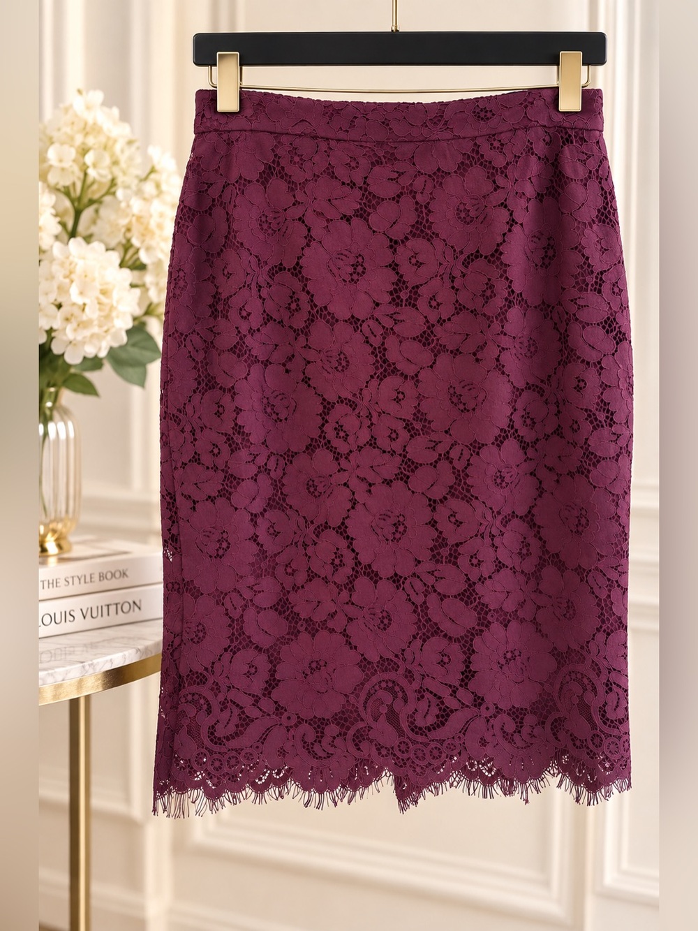 Ann Taylor Burgundy Floral Lace Pencil Skirt Size 4